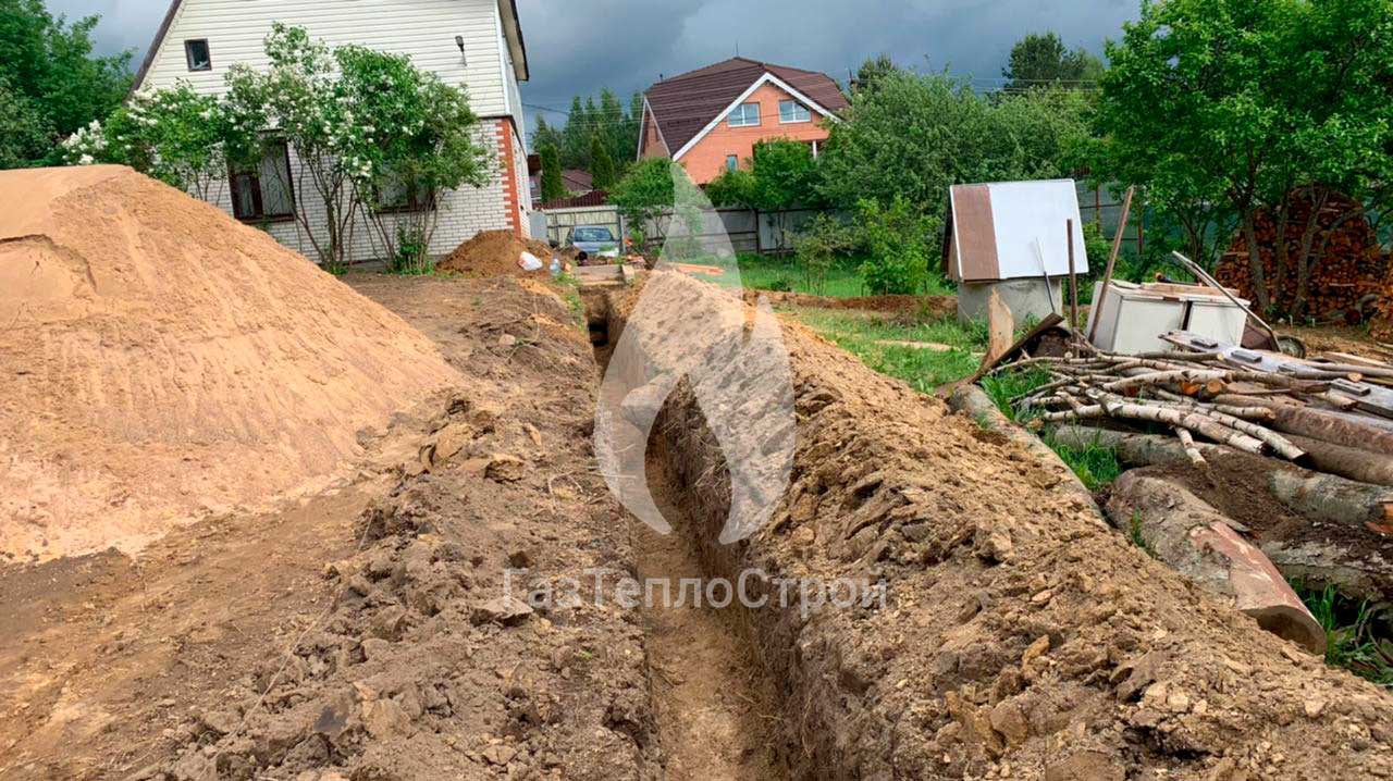 Изображение раскопок ямы
