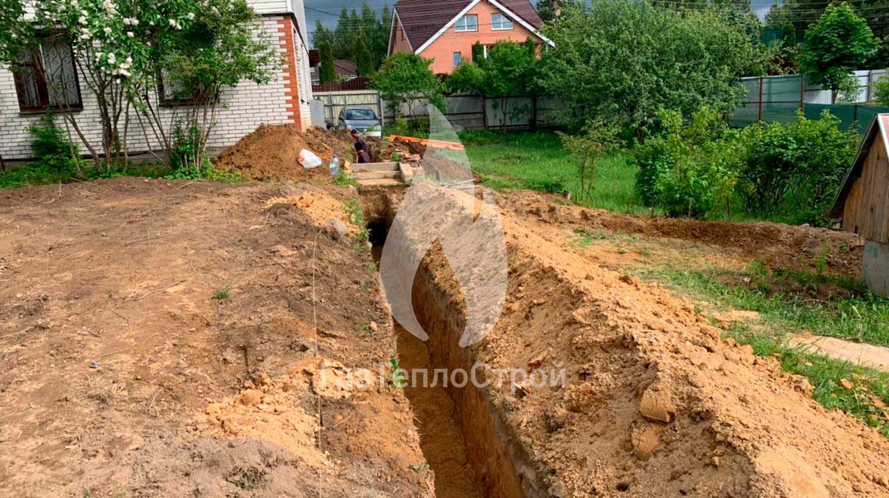 Изображение ямы для труб